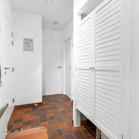 Apartment Penthouse App Met Heel Ruim Terras En Zeezicht *