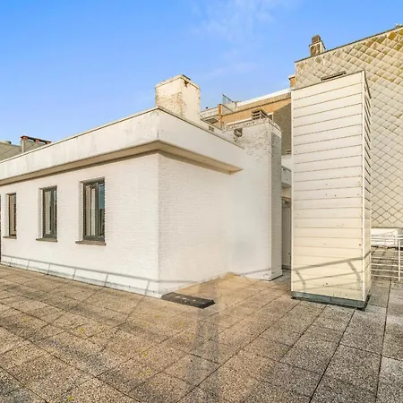 Apartment Penthouse App Met Heel Ruim Terras En Zeezicht