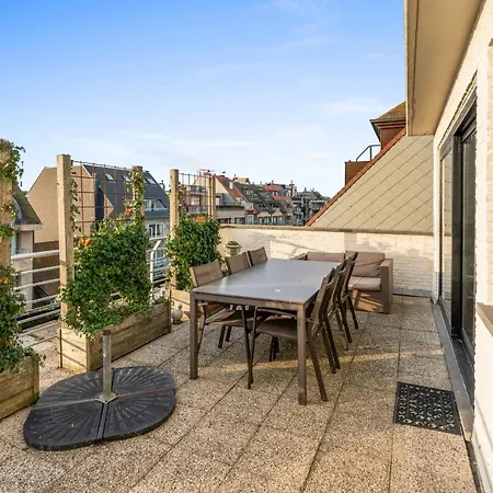 Penthouse App Met Heel Ruim Terras En Zeezicht Nieuwpoort